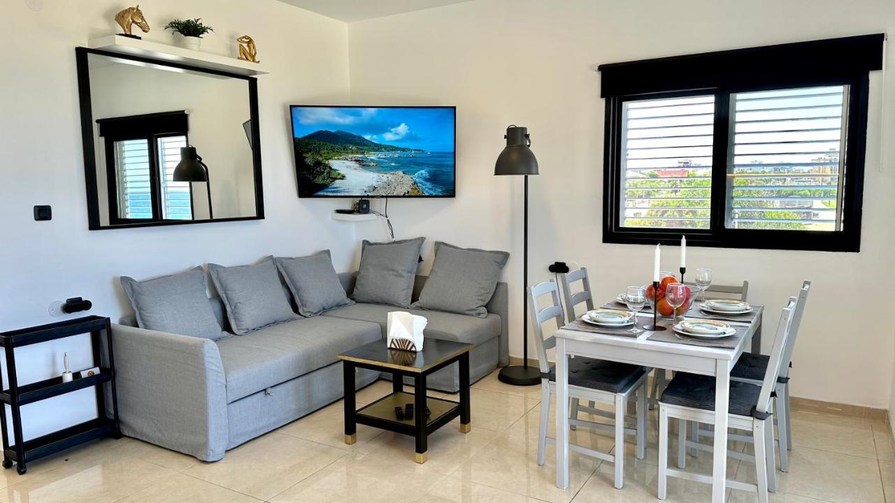 נהריה Gw951 Gugel Waves Amazing Seaview Apartments מראה חיצוני תמונה