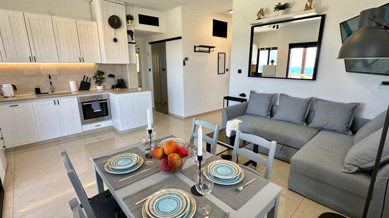 נהריה Gw951 Gugel Waves Amazing Seaview Apartments מראה חיצוני תמונה